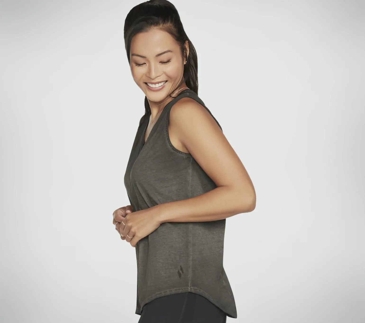 Skechers Diamond Wash Hatha V-neck Tank