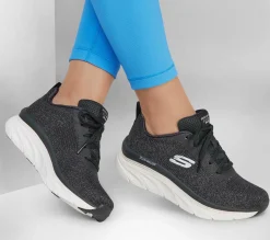 Relaxed Fit: D'Lux Walker - Daily Beauty