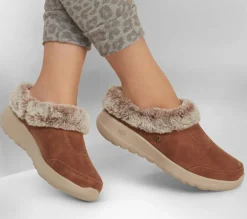 Skechers GO Lounge: On-the-GO Joy - Gratify